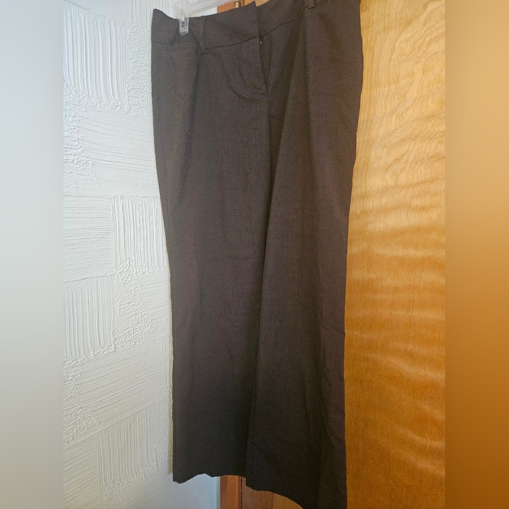 New York & Co Crop Dress Pants